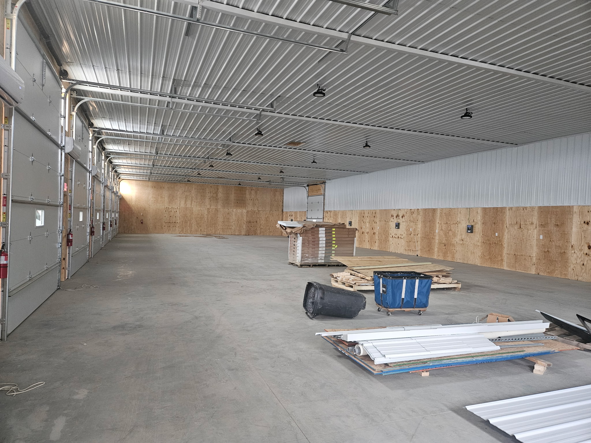 Aerial view that shows Buckeye Flex Space along Route 33 with truck traffic